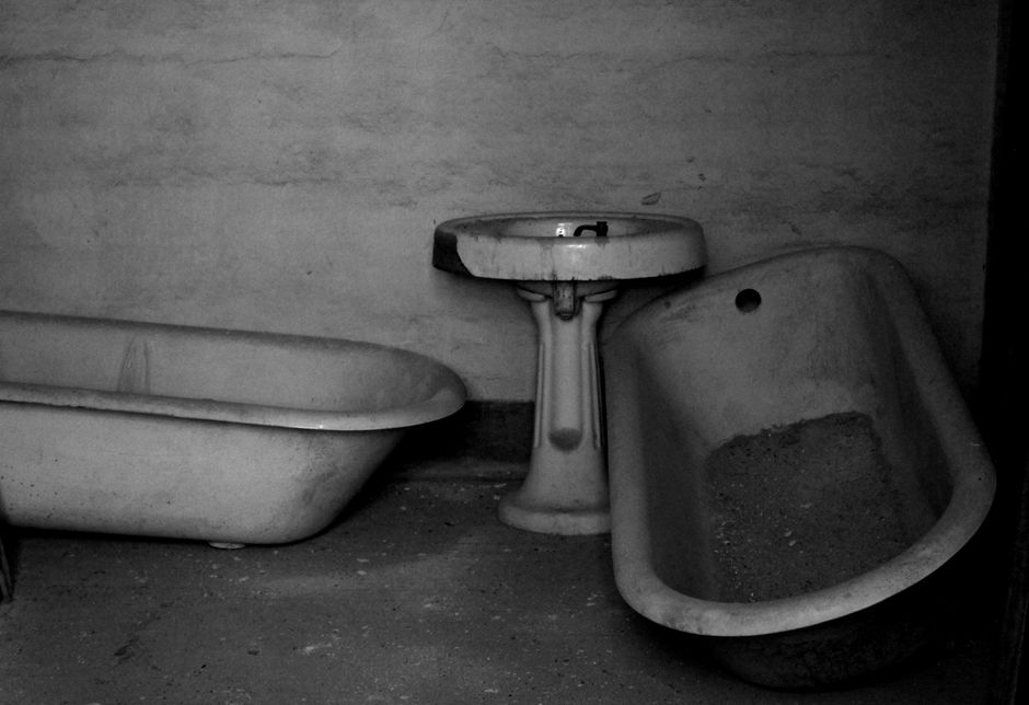 Before: Naperville Master Bath — Tub to Walk-In Shower